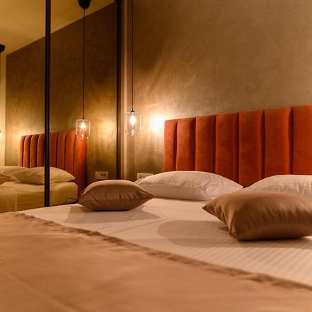 Hygge Boutique Apartment โตรกีร์ ภายนอก รูปภาพ