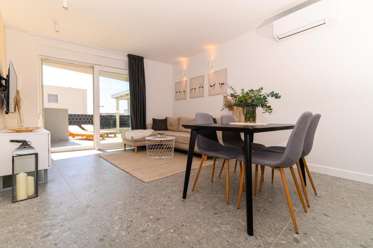 Hygge Boutique Apartment โตรกีร์ ภายนอก รูปภาพ