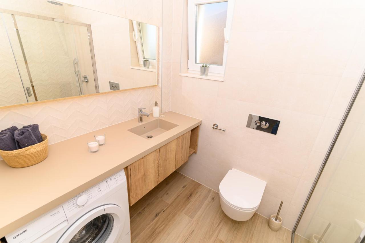 Hygge Boutique Apartment โตรกีร์ ภายนอก รูปภาพ