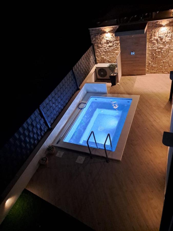Hygge Boutique Apartment โตรกีร์ ภายนอก รูปภาพ